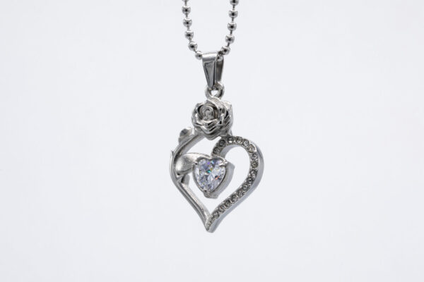 RVS Roos met hart en wit steentje